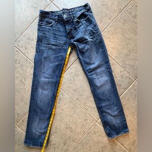 American Eagle Outfitters Men's medium Wash Slim Jeans 32 x 34